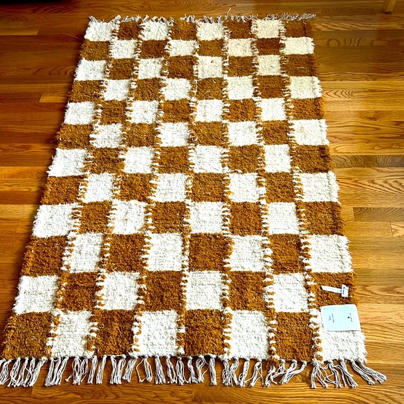 Urban Outfitters Checkerboard Woven Shag Rag Rug 3 x 5 NWT - Picture 6 of 10